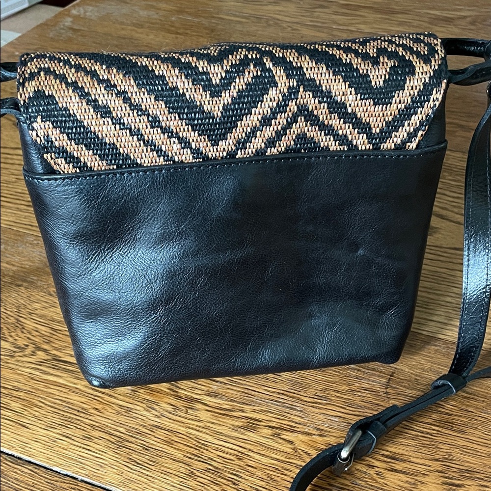 Patricia Nash Black Leandra Flap Tribal Weave Crossbody Bag Brand New - Picture 2 of 12